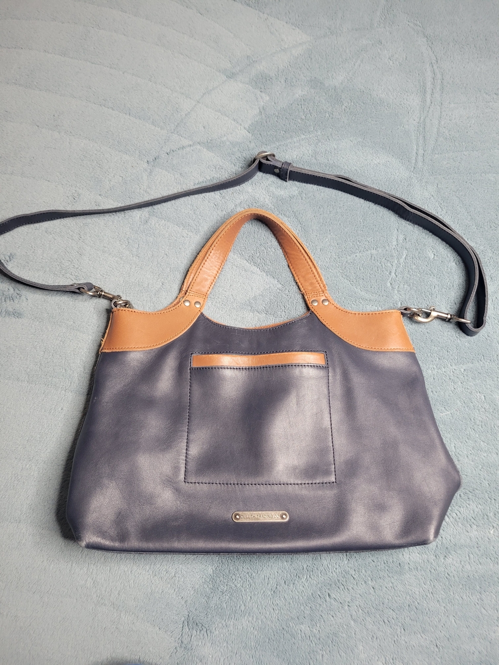 Duluth Trading Co. Colorblock Lifetime Leather Purse